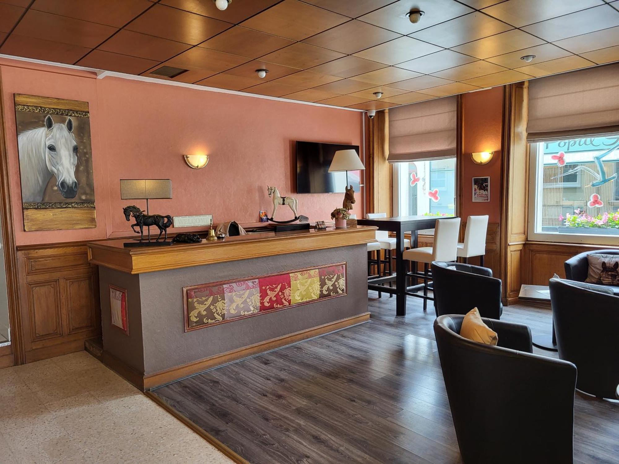 Logis Hotel Restaurant De France Isigny-sur-Mer Exterior photo